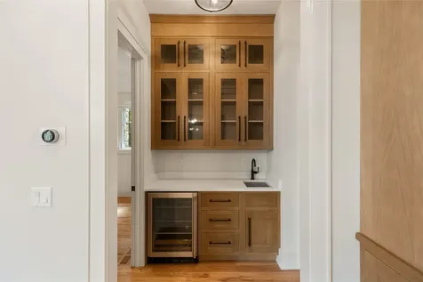 895 W Rochester Drive Cashiers NC 28717