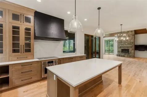 895 W Rochester Drive Cashiers NC 28717