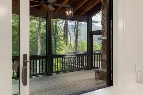 895 W Rochester Drive Cashiers NC 28717