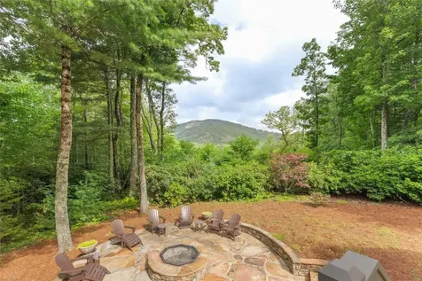 895 W Rochester Drive Cashiers NC 28717