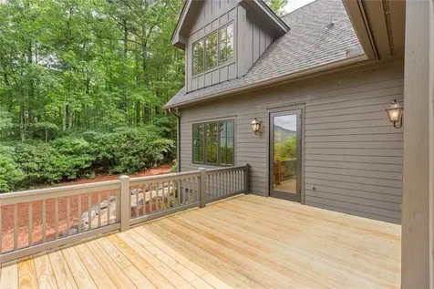 895 W Rochester Drive Cashiers NC 28717