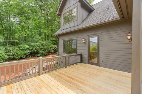 895 W Rochester Drive Cashiers NC 28717