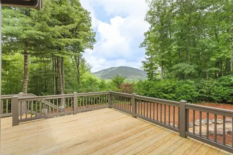 895 W Rochester Drive Cashiers NC 28717