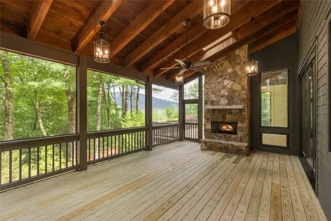 895 W Rochester Drive Cashiers NC 28717