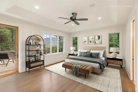 895 W Rochester Drive Cashiers NC 28717