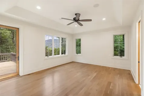 895 W Rochester Drive Cashiers NC 28717