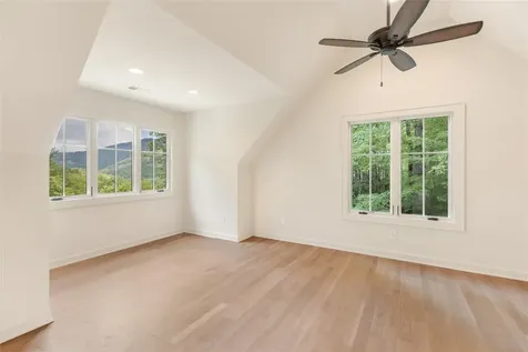 895 W Rochester Drive Cashiers NC 28717