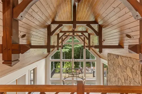 895 W Rochester Drive Cashiers NC 28717