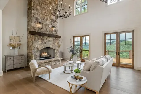 343 Ledgeview Road Cashiers NC 28717