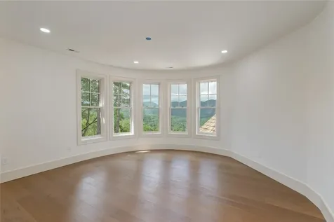 343 Ledgeview Road Cashiers NC 28717