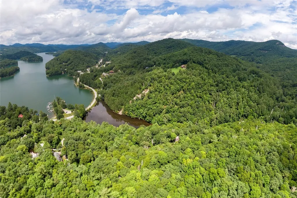 49 Hero Lane Glenville NC 28736