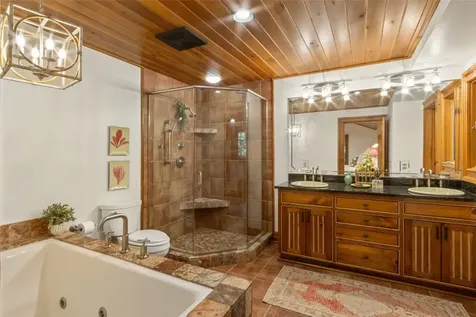 424 Split Rail Row Highlands NC 28741