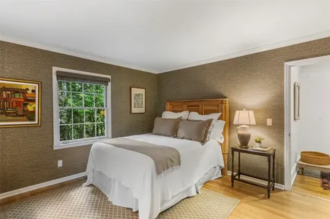 424 Split Rail Row Highlands NC 28741