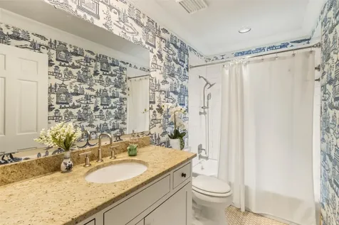 424 Split Rail Row Highlands NC 28741