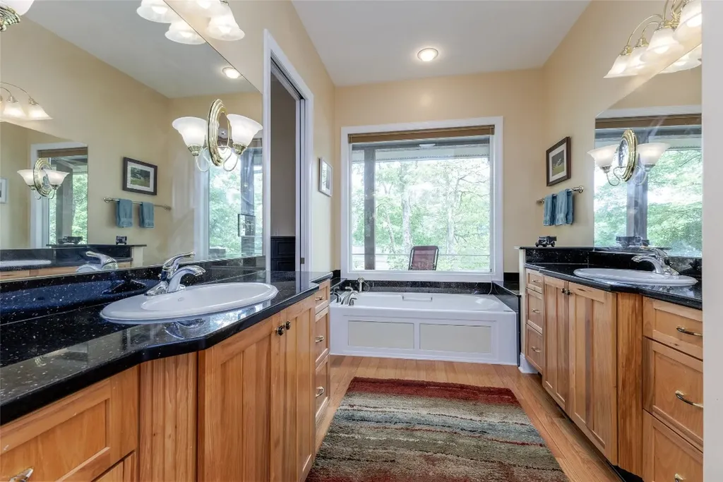 135 Whisper Lake Drive Sapphire NC 28774