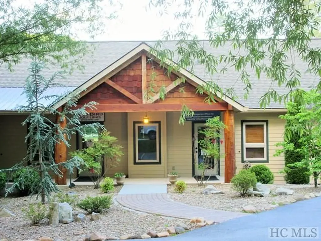 135 Whisper Lake Drive Sapphire NC 28774