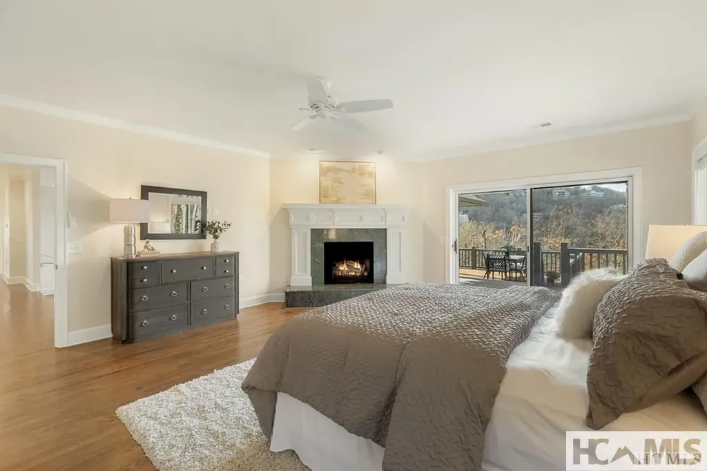 16 S Sassafras Court Highlands NC 28741