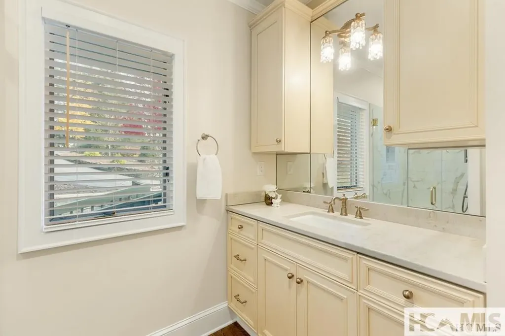 16 S Sassafras Court Highlands NC 28741