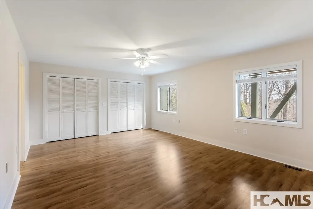 16 S Sassafras Court Highlands NC 28741