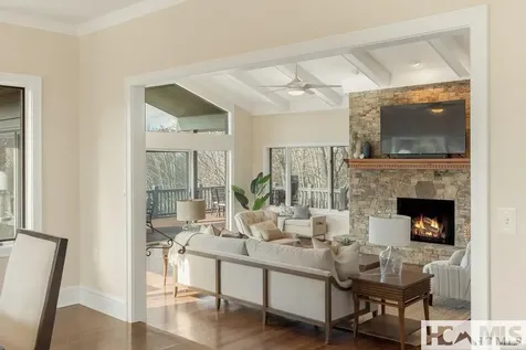 16 S Sassafras Court Highlands NC 28741