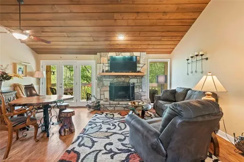 369 Meadow Way Sapphire NC 28774