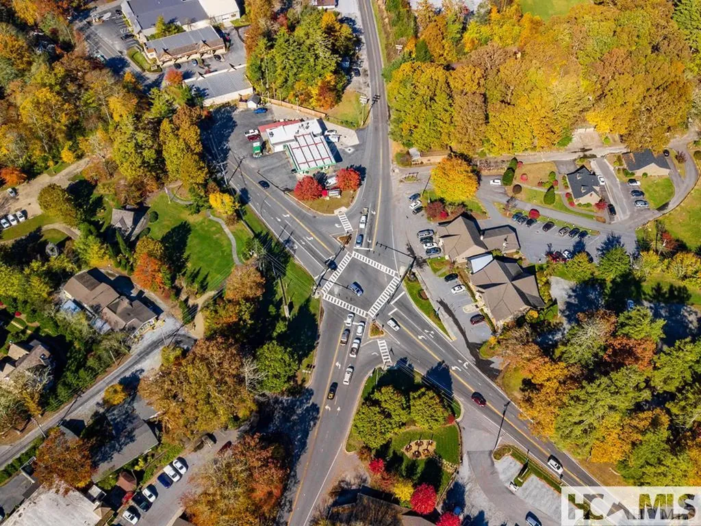 Tbd Saratay Falls Drive Cashiers NC 28717