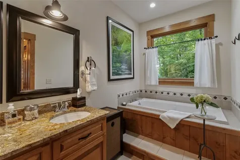 161 Kestrel Court Sapphire NC 28774