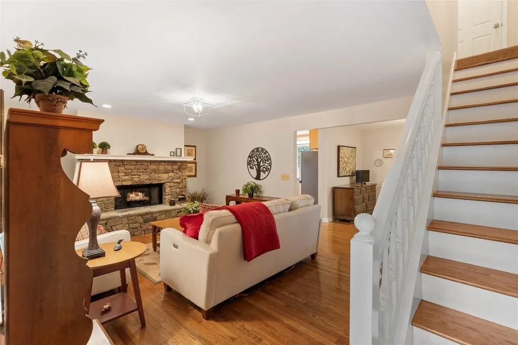 576 Blackberry Trail Sapphire NC 28774