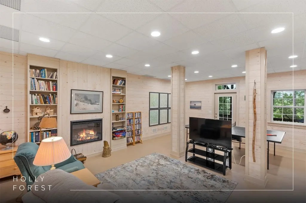 576 Blackberry Trail Sapphire NC 28774