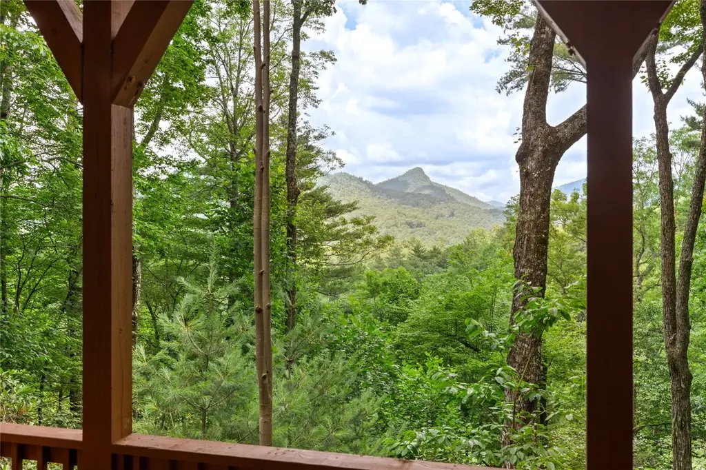 576 Blackberry Trail Sapphire NC 28774