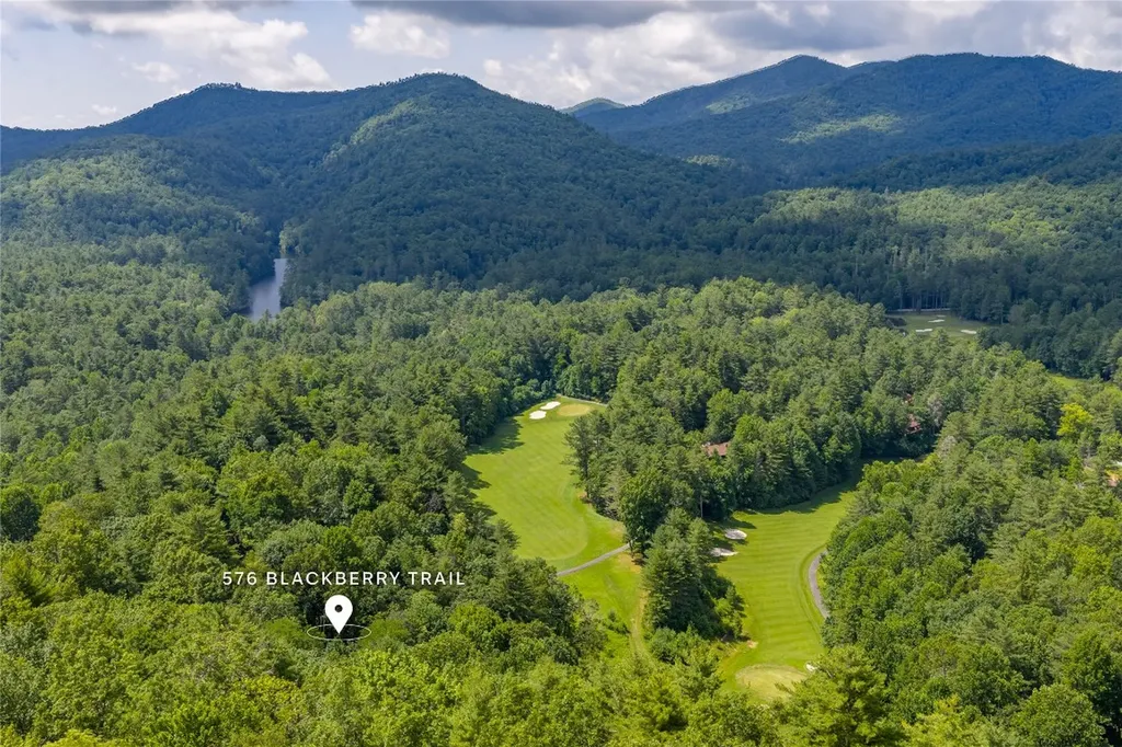 576 Blackberry Trail Sapphire NC 28774