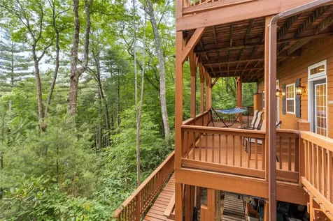 576 Blackberry Trail Sapphire NC 28774