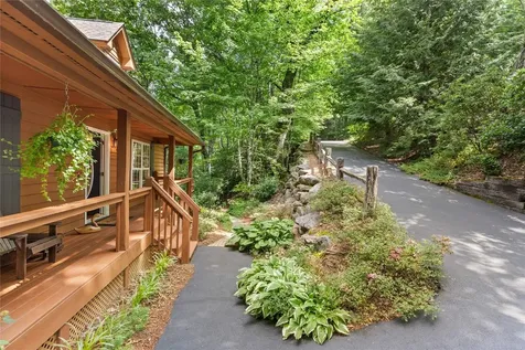 576 Blackberry Trail Sapphire NC 28774