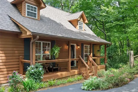 576 Blackberry Trail Sapphire NC 28774