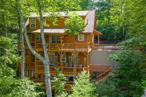 576 Blackberry Trail Sapphire NC 28774