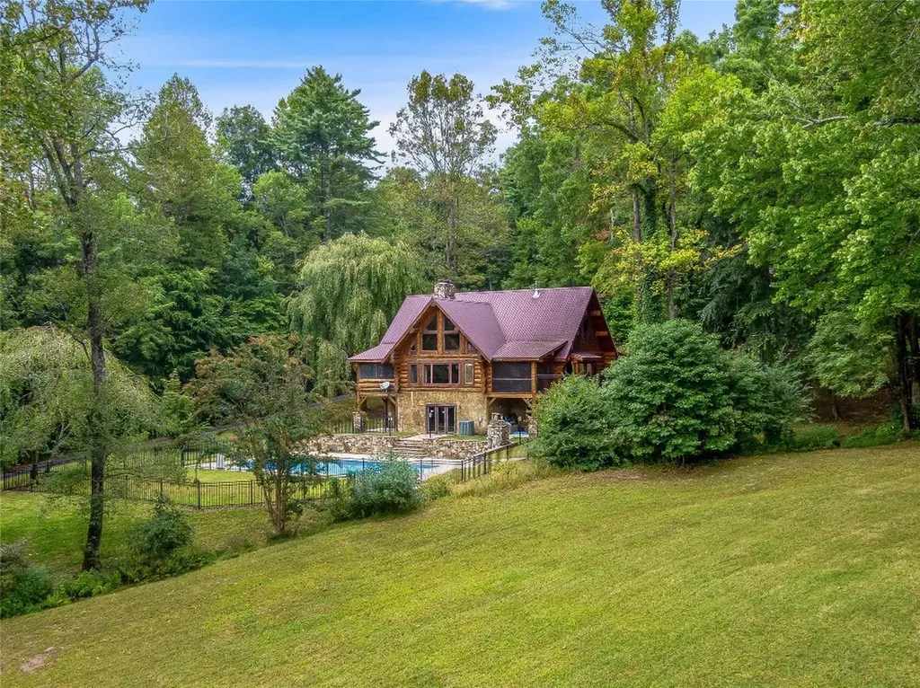 388 Hard To Find Drive Brevard NC 28712