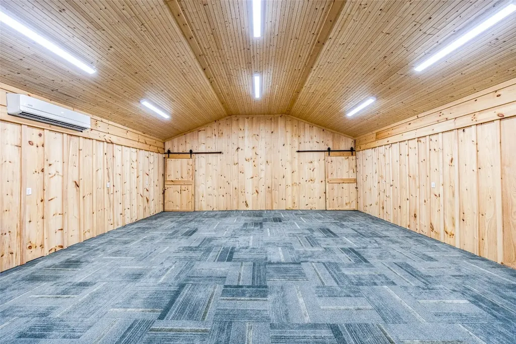 388 Hard To Find Drive Brevard NC 28712