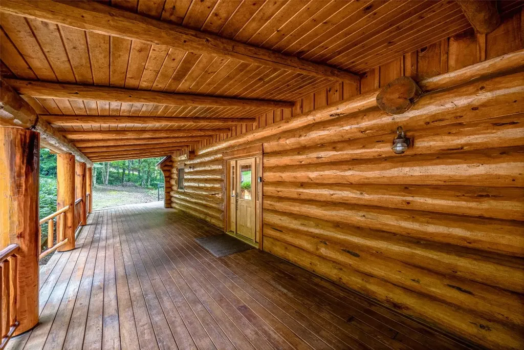 388 Hard To Find Drive Brevard NC 28712