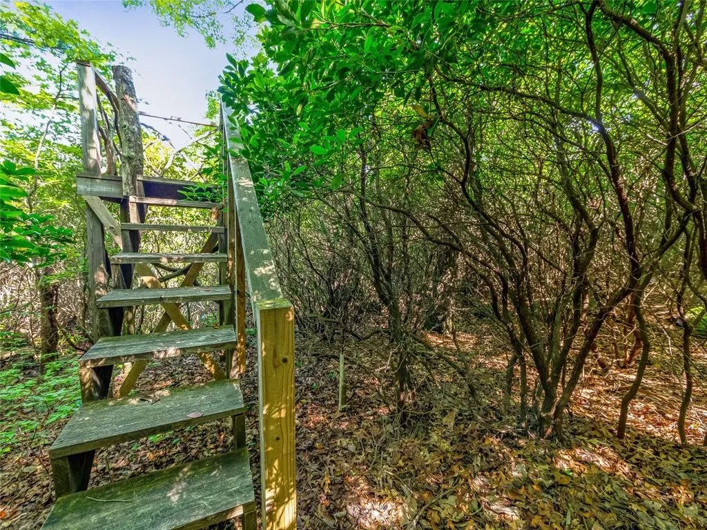 Tbd Quartz Mine Road Lake Toxaway NC 28747