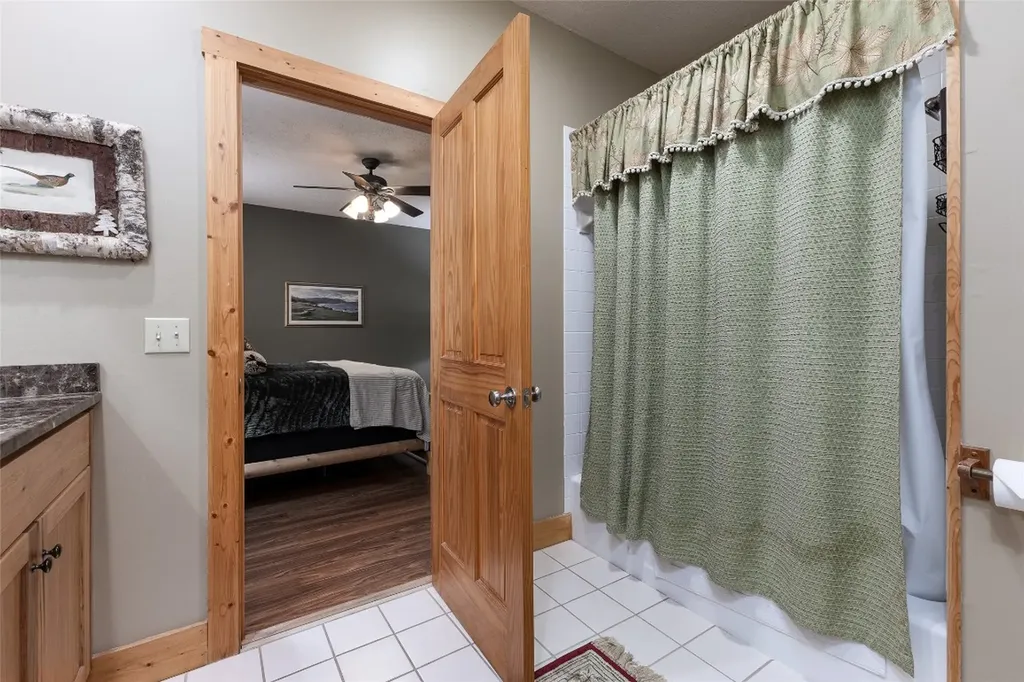 8 Par Path Cashiers NC 28717