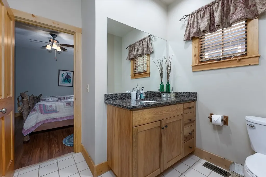 8 Par Path Cashiers NC 28717