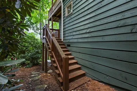 8 Par Path Cashiers NC 28717