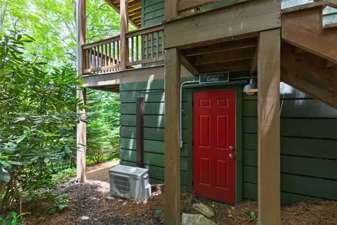 8 Par Path Cashiers NC 28717