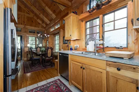 8 Par Path Cashiers NC 28717