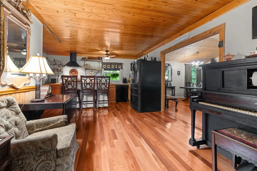 112 Clearview Lane Highlands NC 28741