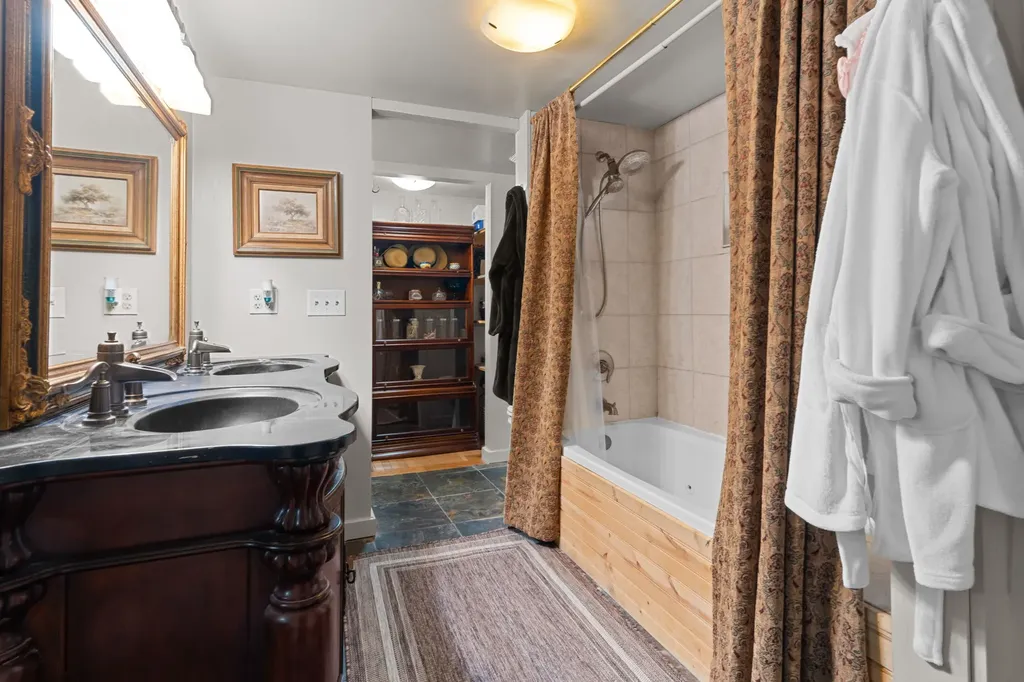 112 Clearview Lane Highlands NC 28741