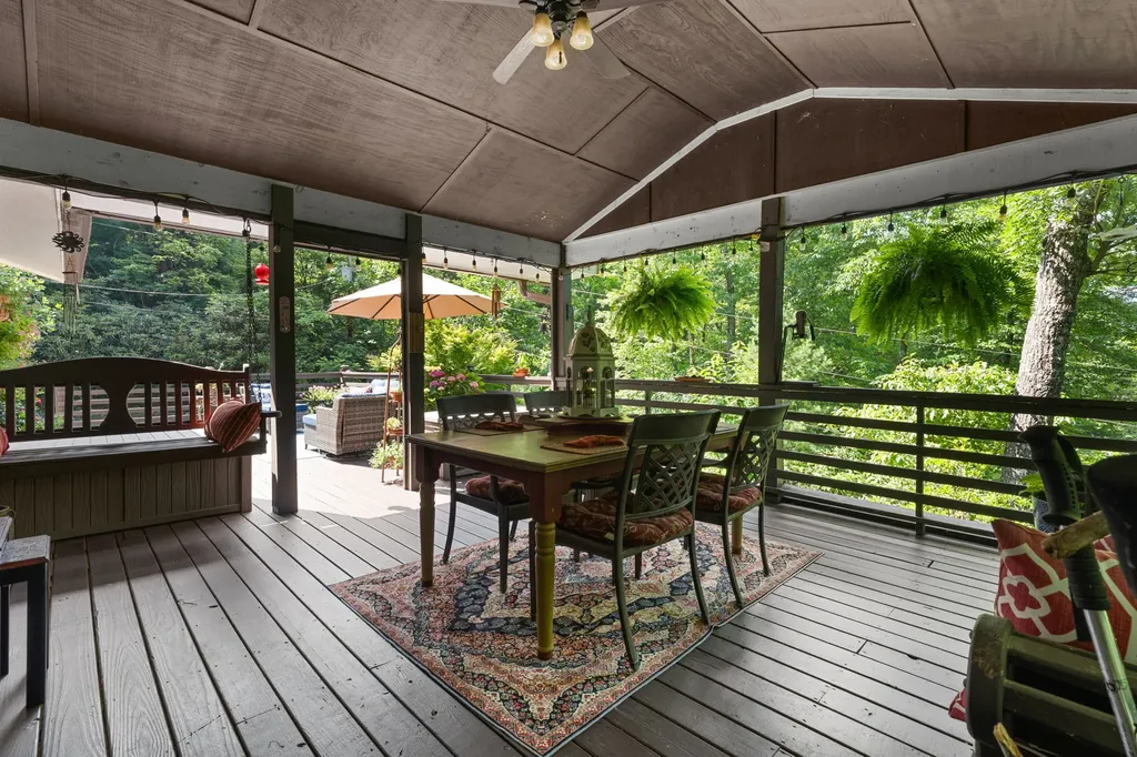 112 Clearview Lane Highlands NC 28741