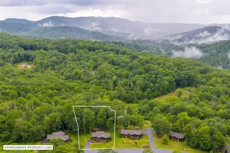 106 Camp Fire Trail Glenville NC 28736