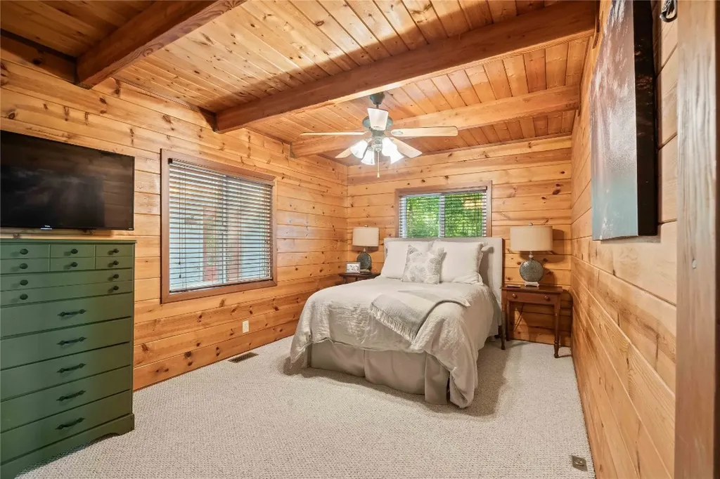 735 Trays Island Road Sapphire NC 28774