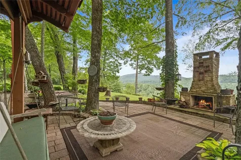 546 Upsy Daisy Lane Cullowhee NC 28723